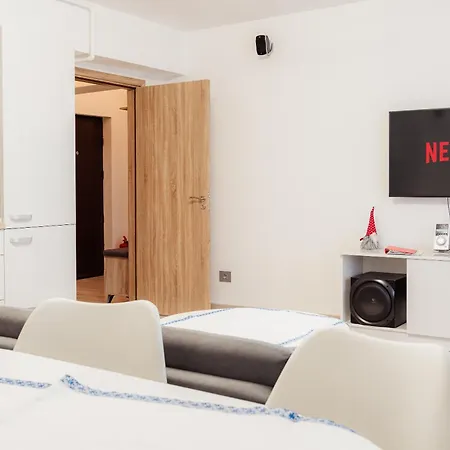 The Blue Norwegian House * Bukarest