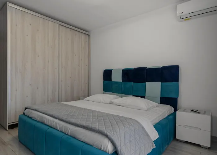 Apartament The Blue Norwegian House *